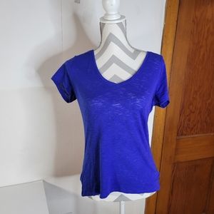 Womens Athleta Short Sleeve T-Shirt Cotton Poly Blend in bright Blue Size Small